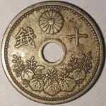 JAPAN 10 SEN HOLE